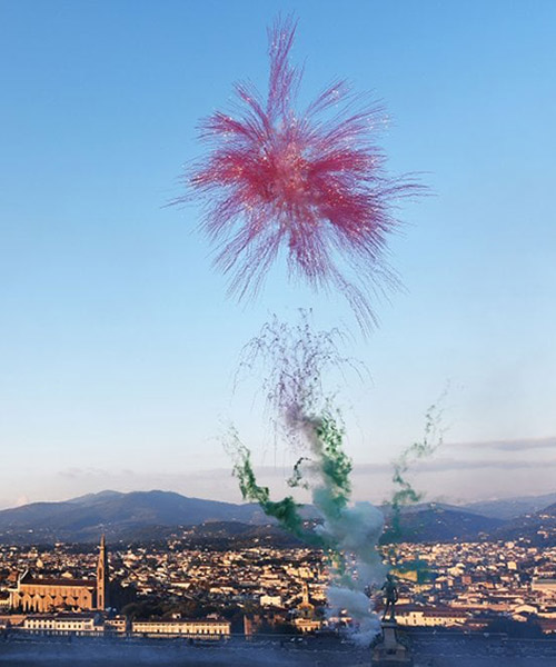 cai guo qiang lights florence's sky with 50,000 fireworks that resemble flowers