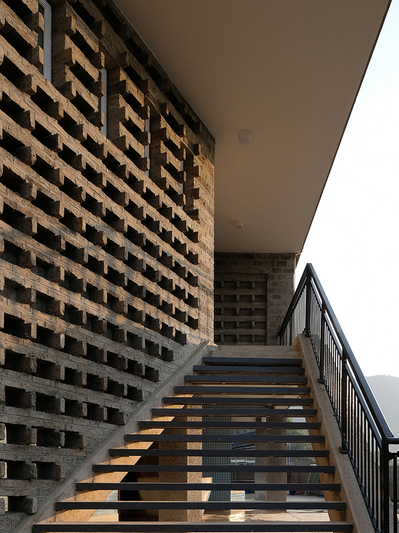 DOMAT hygiene station