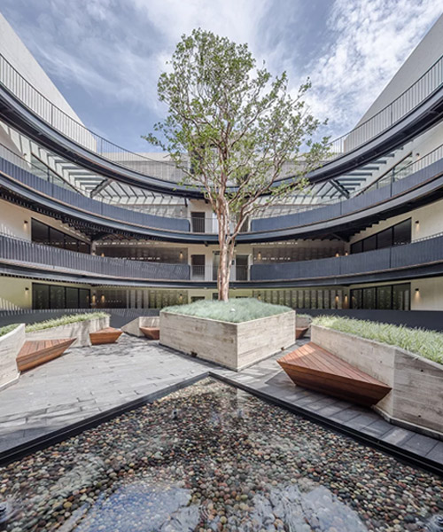 HGR arquitectos designs building with circular courtyard as new housing alternative