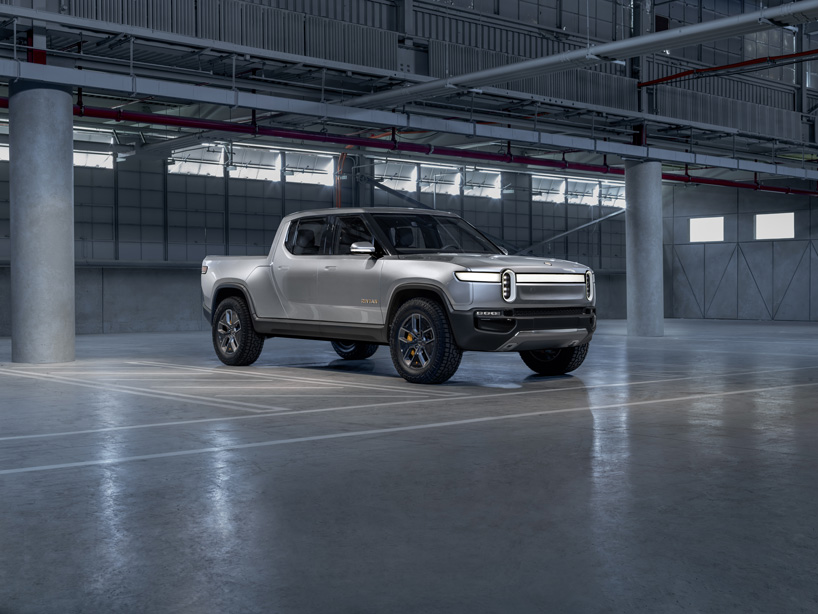 Rivian R1t Electric Pickup Truck Will Feature Vehicle To