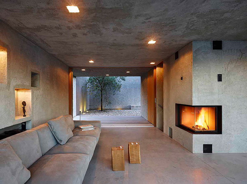 calm, comfortable and custom FLEXFORM soft dream sofa by antonio citterio