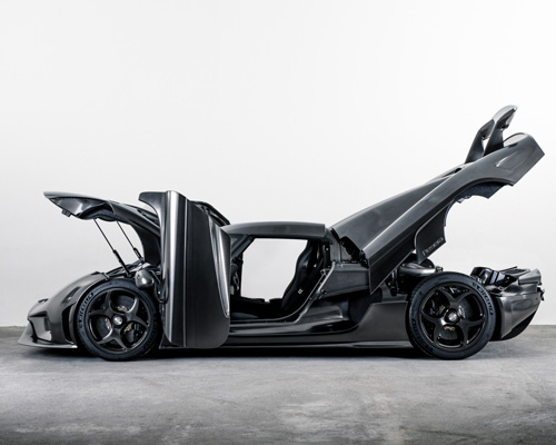 the koenigsegg regera goes naked with new carbon exterior