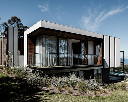 megowan architectural's two angle house in australia responds to its corner site