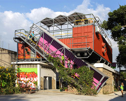 pico colectivo stacks shipping containers to make cultural center in venezuela