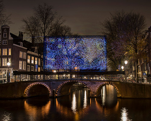 'starry night' plays with the expressionism of van gogh at amsterdam light festival 2018