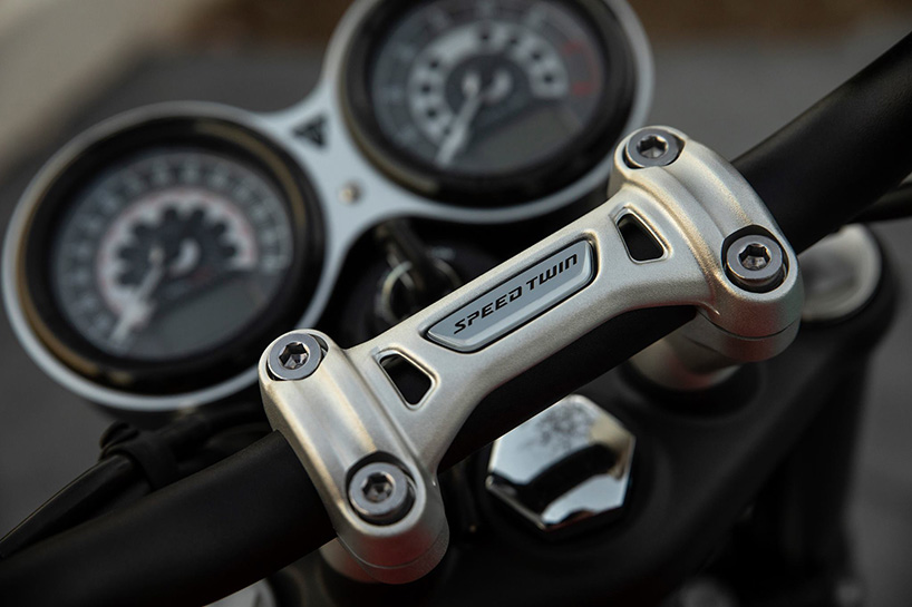 2019 triumph speed twin motorcycle reveals modernized design and performance