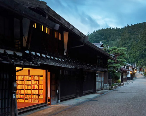 tsubame architects renovates traditional japanese townhouse with added skylight