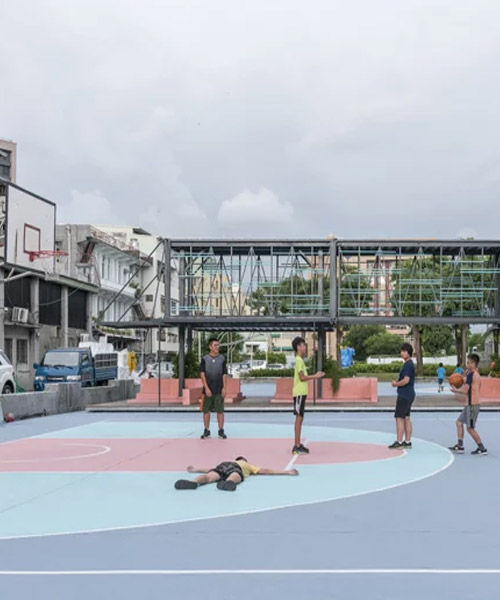 atelier let's transforms disused urban area into colorful basketball courts in taiwan