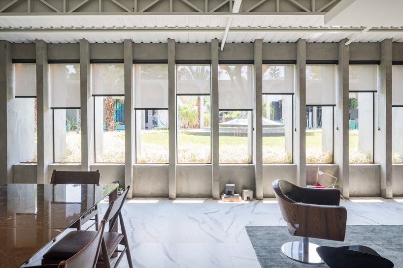 debaixo do bloco transforms part of an oscar niemeyer building into 68 sqm apartment