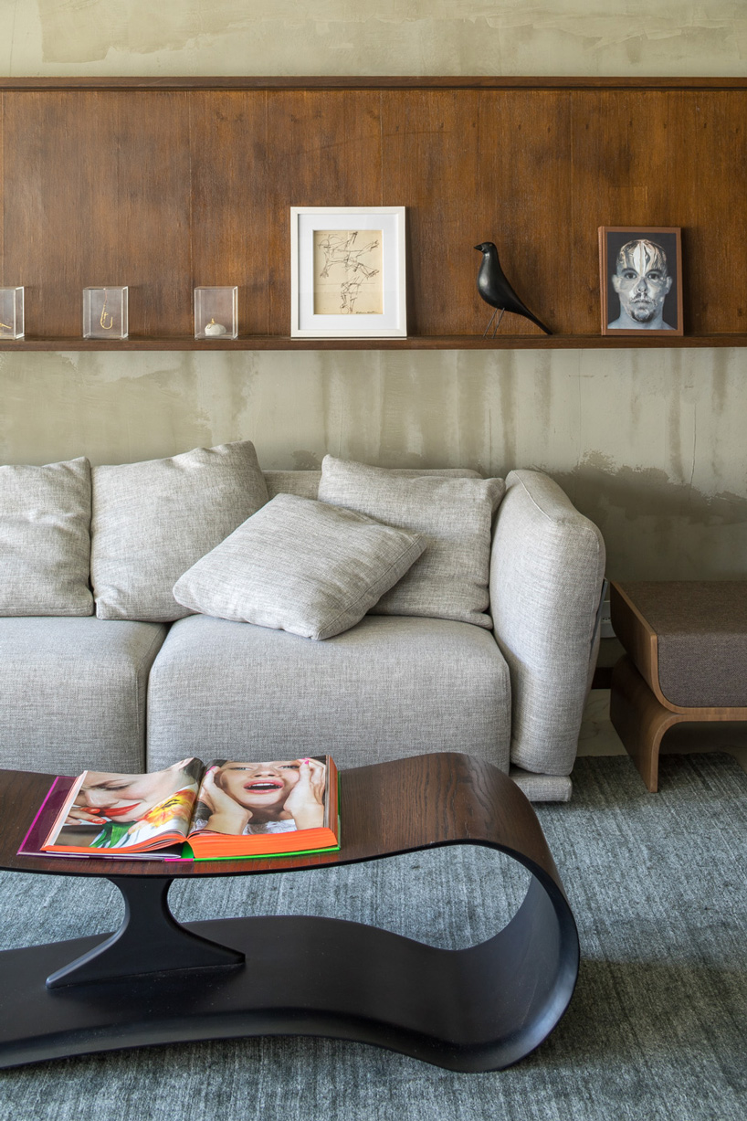 debaixo do bloco transforms part of an oscar niemeyer building into 68 sqm apartment