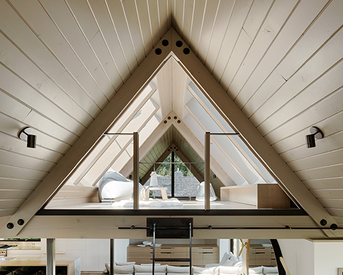 feldman architecture's twin peaks residence is sited in the woodlands of northern california