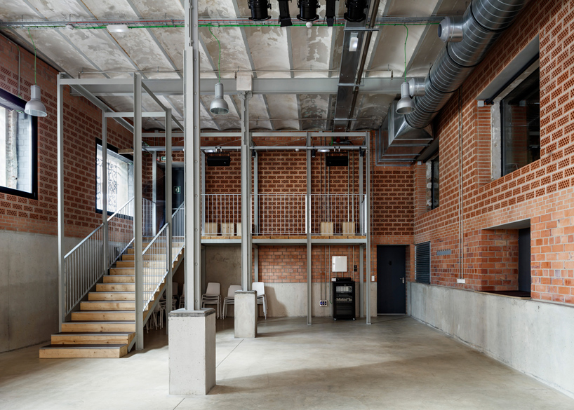 harquitectes lleialtat santsenca civic center