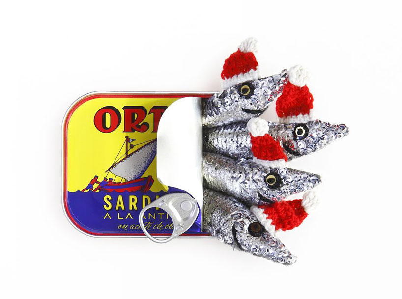 feast your eyes on this crocheted food kate jenkins platter of fish, french fries and sushi