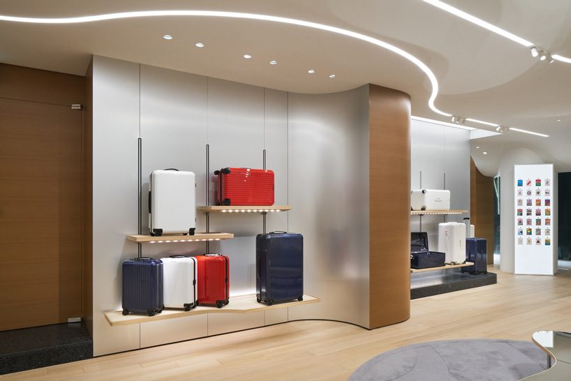 Rimowa flagship store - iGuzzini