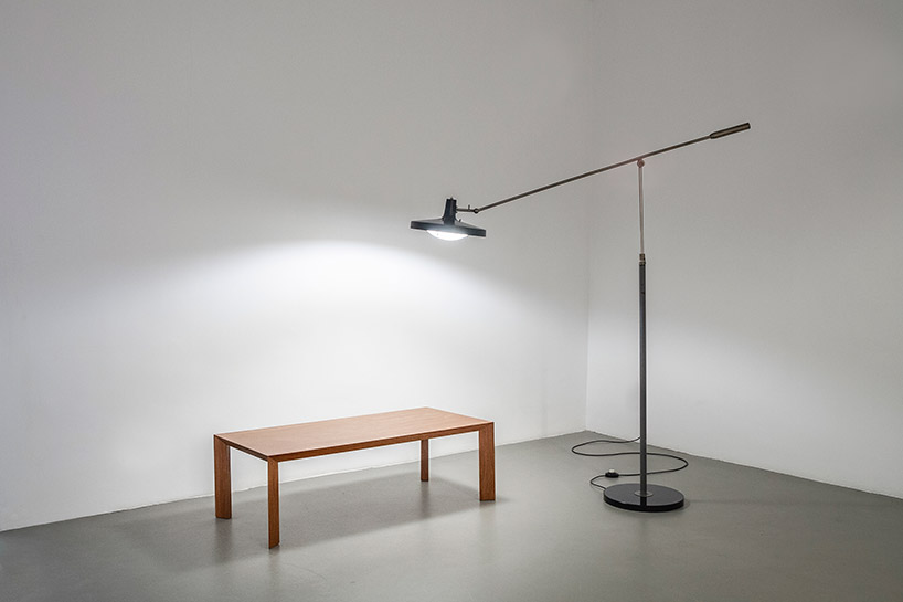 luca cipelletti erases weight, structure and volume in XYZ collection designboom