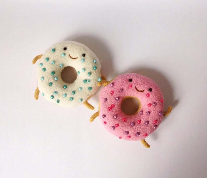 manooni's food and animal families are handcrafted using needle felted wool