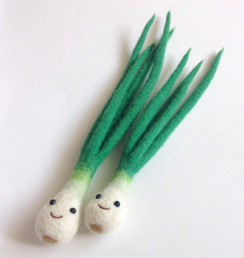 manooni's food and animal families are handcrafted using needle felted wool