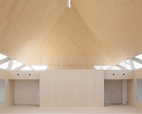 andreas schüring creates timber interior for contemporary art space in münster