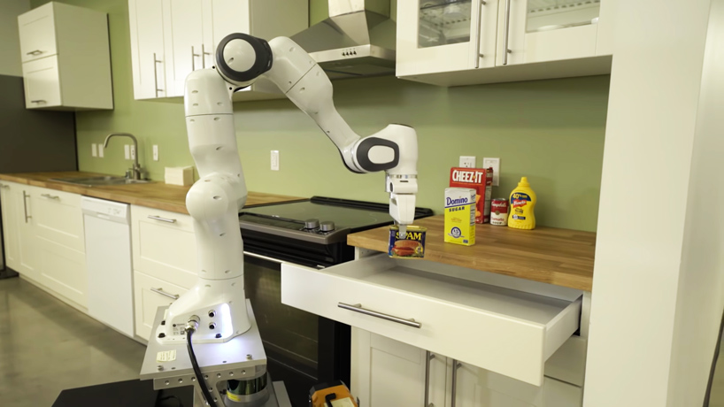 New robot : r/KitchenConfidential