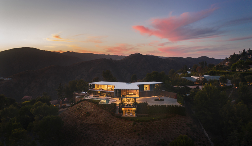 SPF:architects plans the bel air ‘orum residence’ as a three-blade propeller