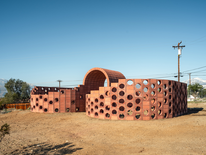 julian hoeber explores the mind with ‘going nowhere pavilion’ at desert X