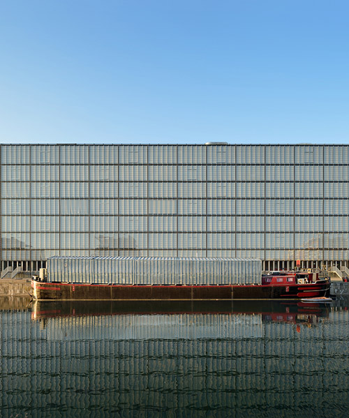spray architecture turns a barge into a two-level cabaret in strasbourg