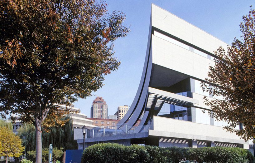 architect kevin roche dies aged 96 designboom