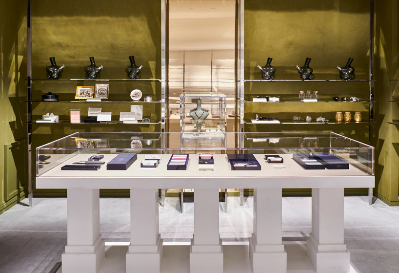 barneys new york opens high-end cannabis lifestyle store