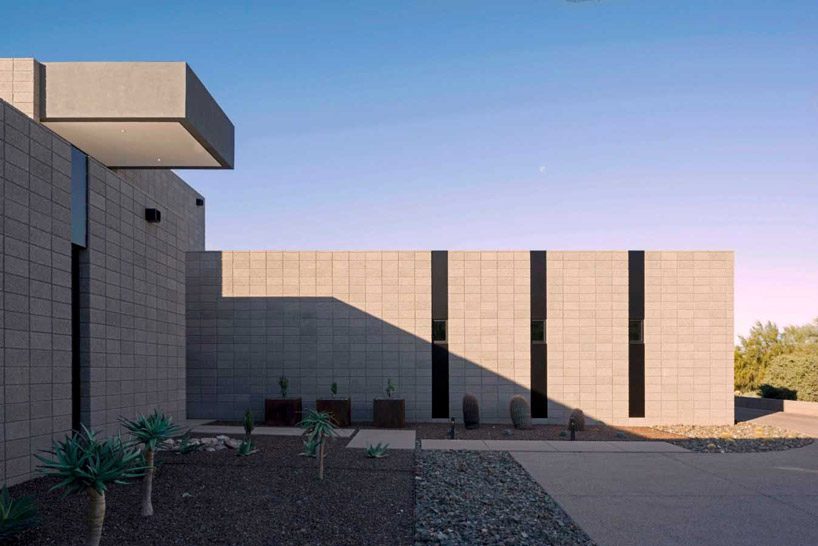 House From Concrete Blocks In Arizona