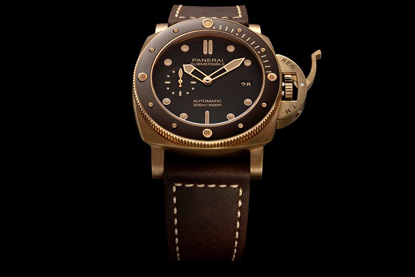 panerai submersible bronzo diving watch changes appearance over time