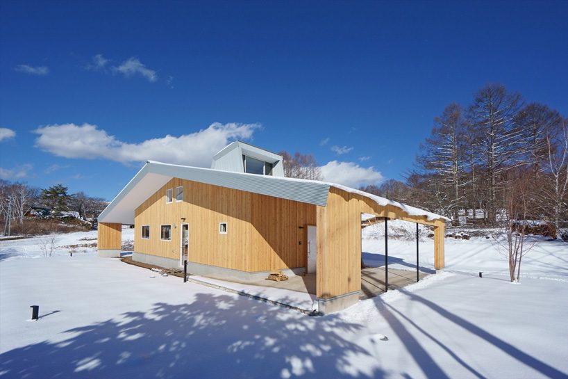 yuji tanabe builds second pettanco house with giant dormer in the japanese alps