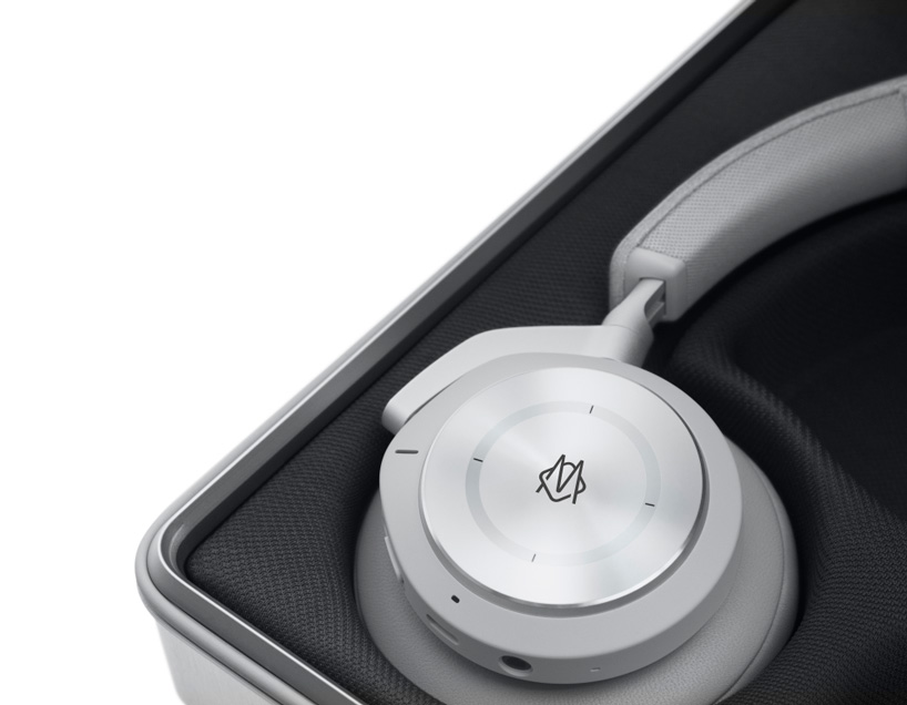 Bang & Olufsen y RIMOWA - Auriculares Beoplay H9i