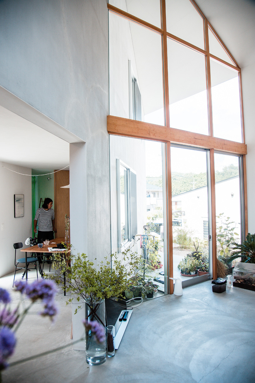 Tato Architects House In Sonobe Features Polycarbonate Façade