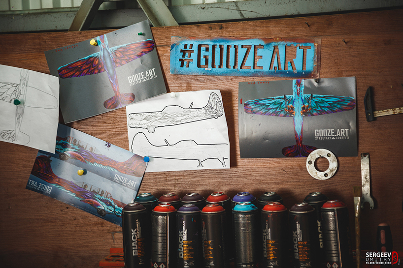 graffiti airplane dragon takes to the skies (a spray painted yak 52)