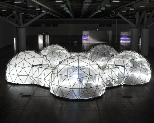 experience the unique smog of five different cities in these immersive 'pollution pods'