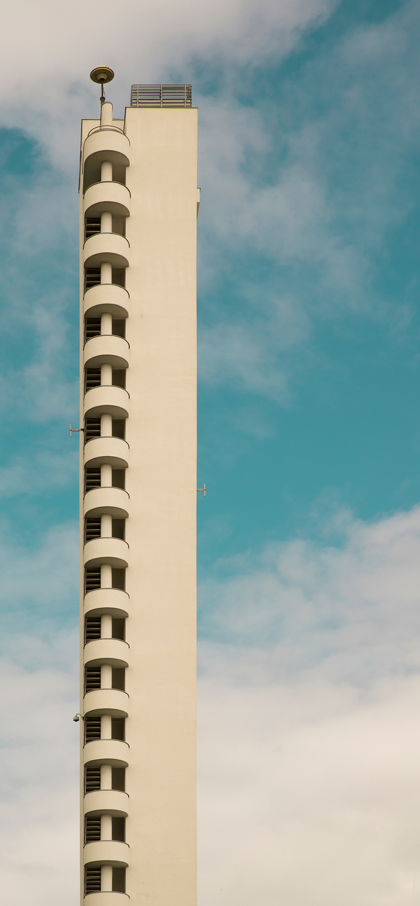 andrés gallardo urban geometries