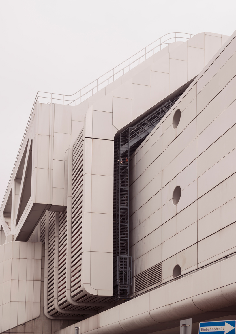 andrés gallardo urban geometries