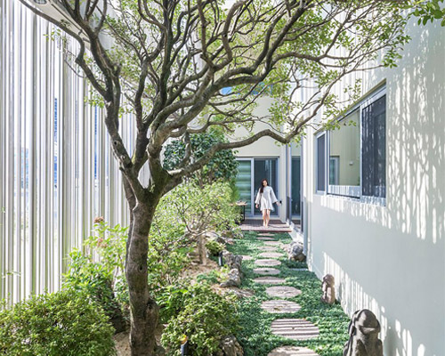 ar-architects plans family home around internal courtyards in south korea