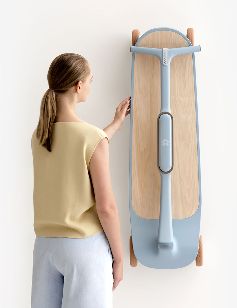 steer and accelerate by leaning on this smart electric scooter by LAYER for NIO