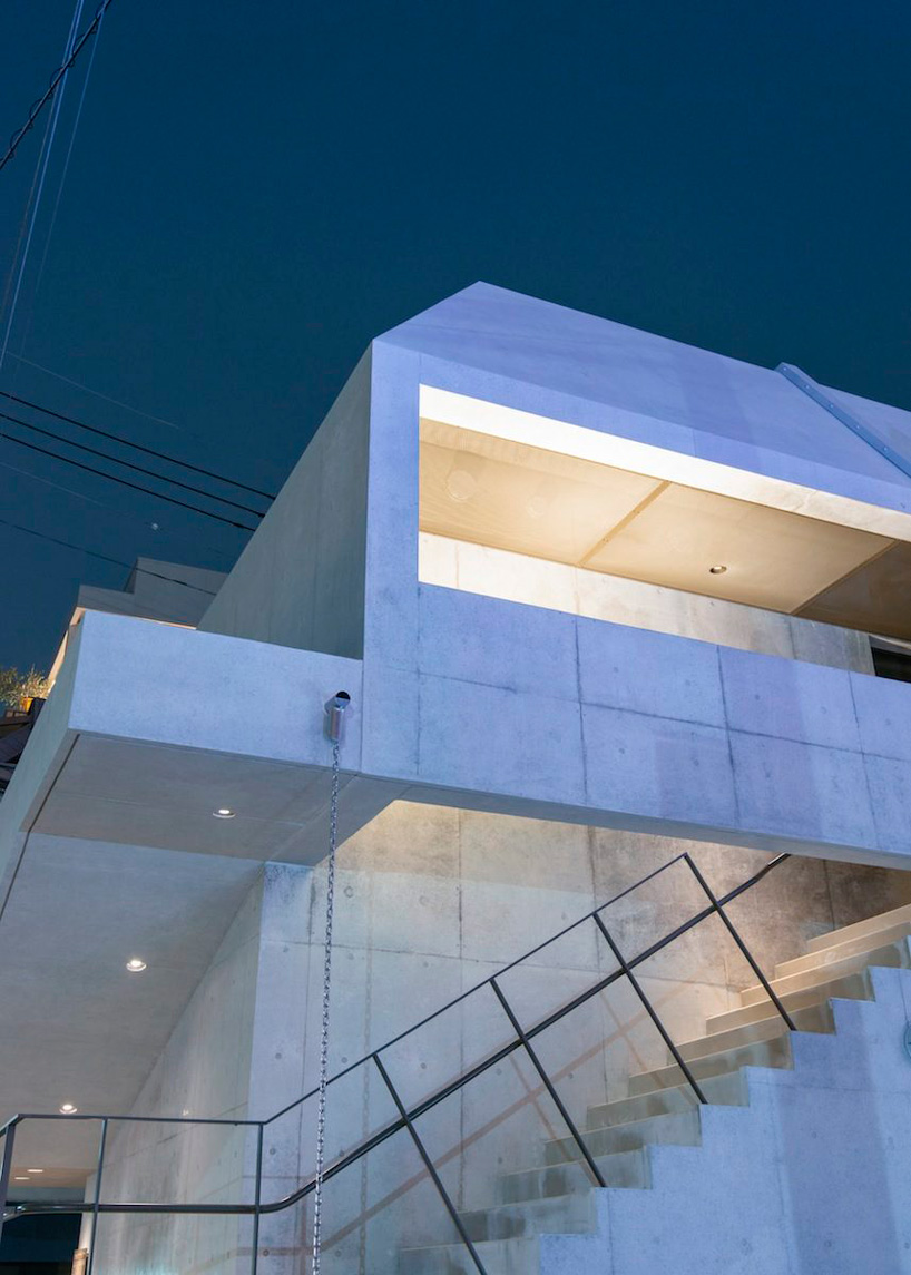 CASE-REAL completes concrete residential building 'daimyo509' in fukuoka, japan