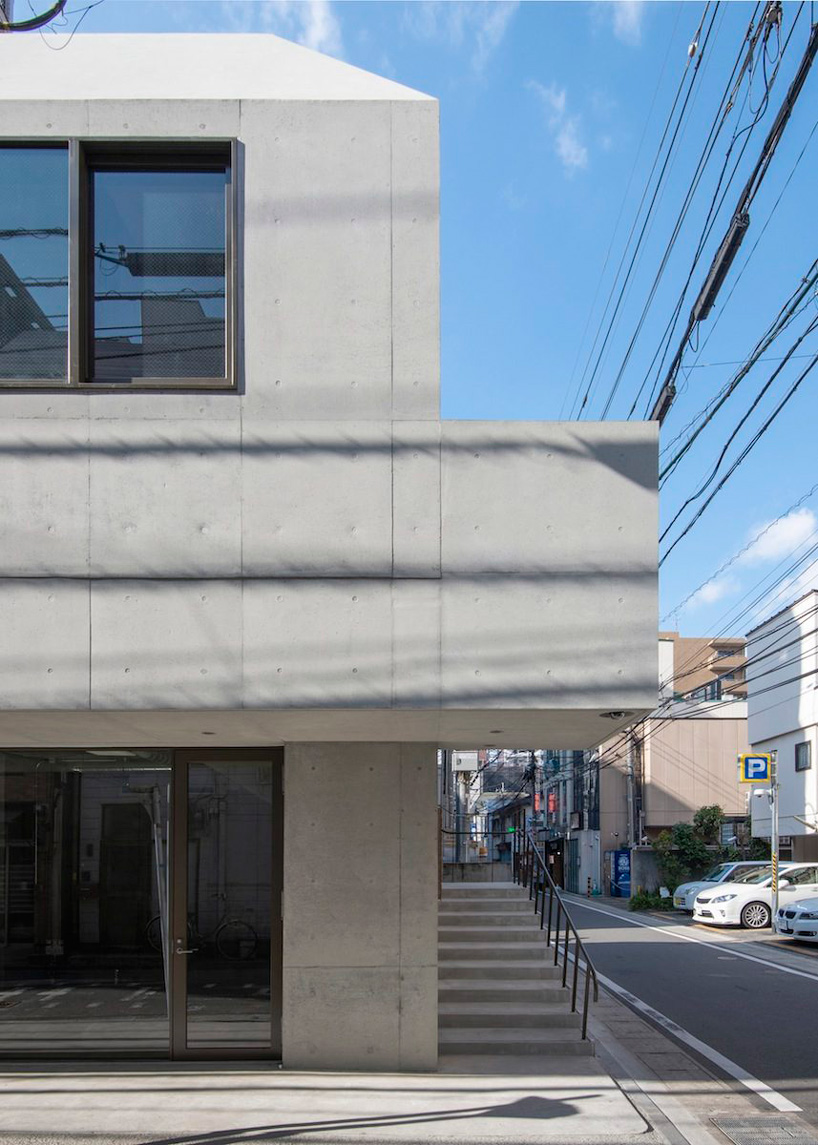  CASE-REAL completes concrete residential building 'daimyo509' in fukuoka, japan