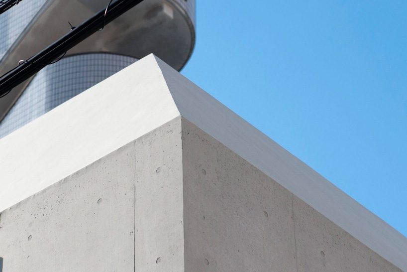 CASE-REAL completes concrete residential building 'daimyo509' in fukuoka, japan