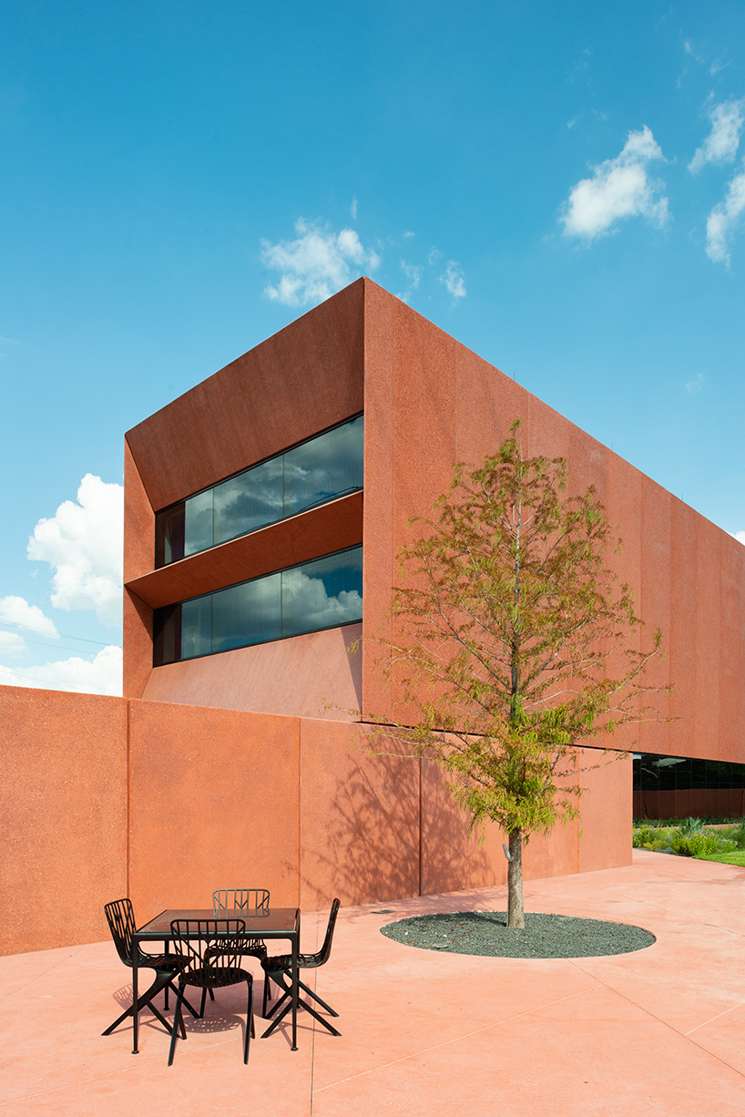 david adjaye completes 'ruby city' art center in san antonio, texas