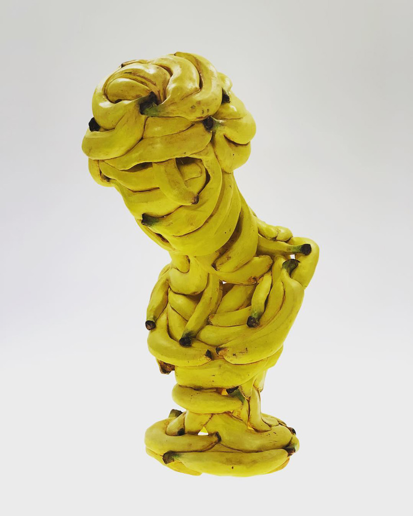 koji kasatani creates ongoing series of ultra-realistic banana ceramics designboom