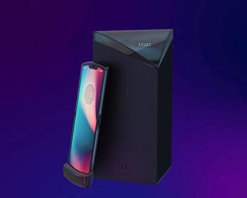 the eagerly anticipated foldable motorola RAZR shown in leaked renders