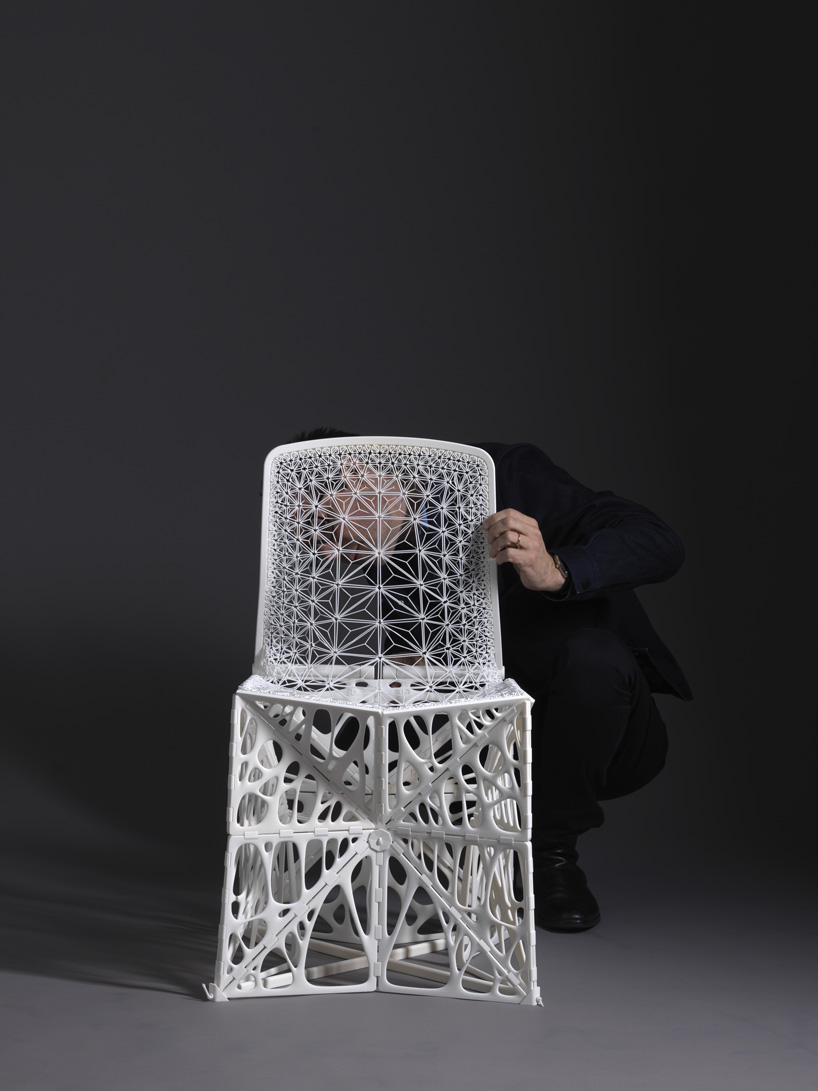 patrick jouin unveils foldable 3D printed TAMU chair at milan design week designboom
