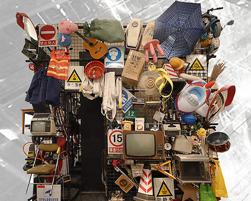 xiaodi zhu’s 'criticality' installation explores our memories of the physical world