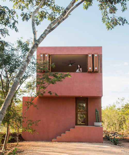 TACO crafts remote red residence in southeastern mexico
