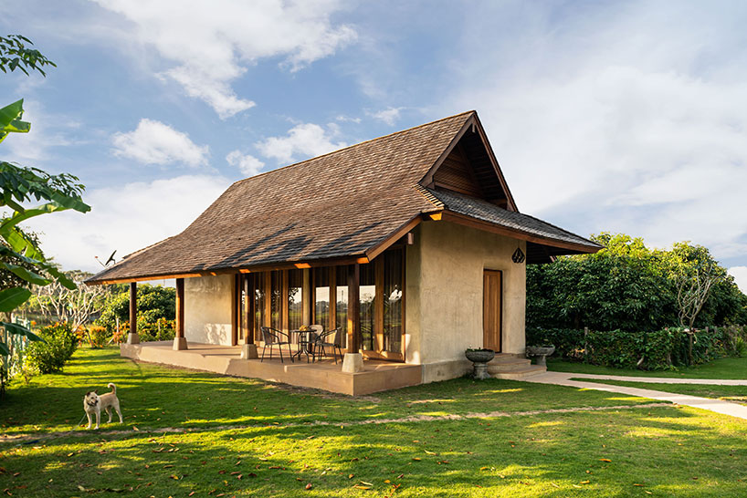 Adobe Brick And Timber Create A Contemporary Tale Of Earth And Wood In Thailand