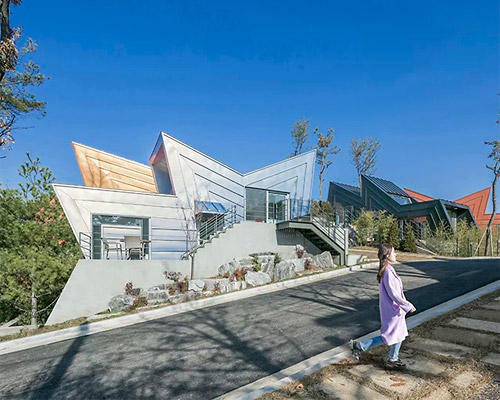 IROJE KHM forms zigzagged colored townhouses for 'stella fiore' project in south korea